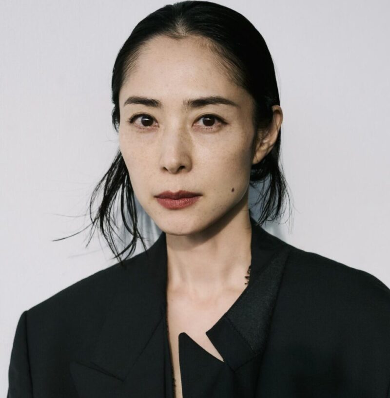 深津絵里さんのフェイスライン参考画像